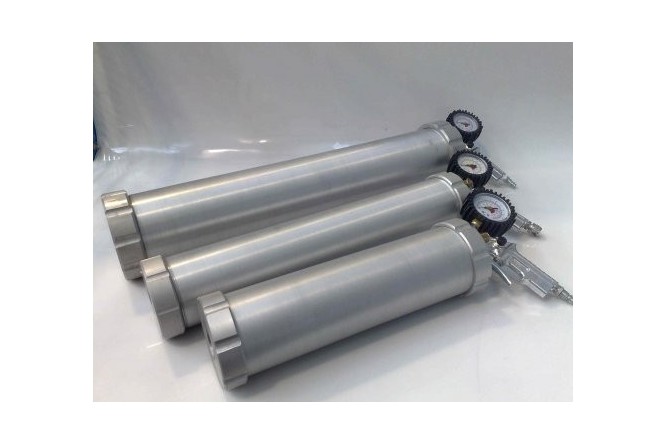 Rekord Fishing Pneumatic Extruder