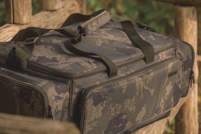 Solar Tackle Undercover Camo Carryall Large