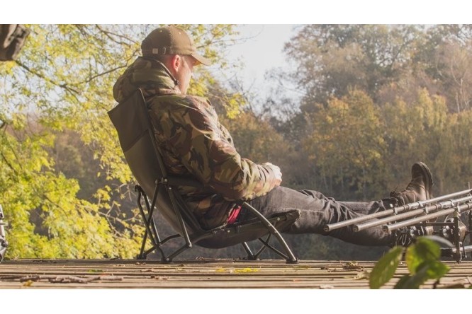 Undercover Camo Easy Chair- Low 
