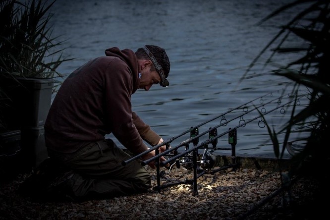 Trakker Nitelife Bivvy Light Remote 200