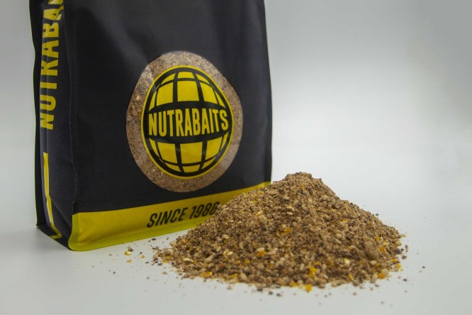 Nutrabaits Carpet Feed CO-DE Bag & Stick Mix