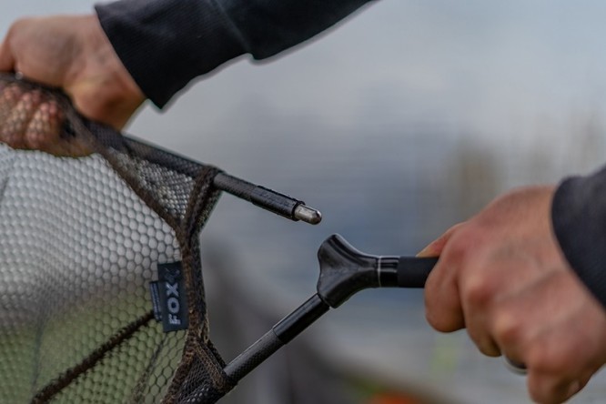 Fox Horizon X6 42" Carbon Landing Net