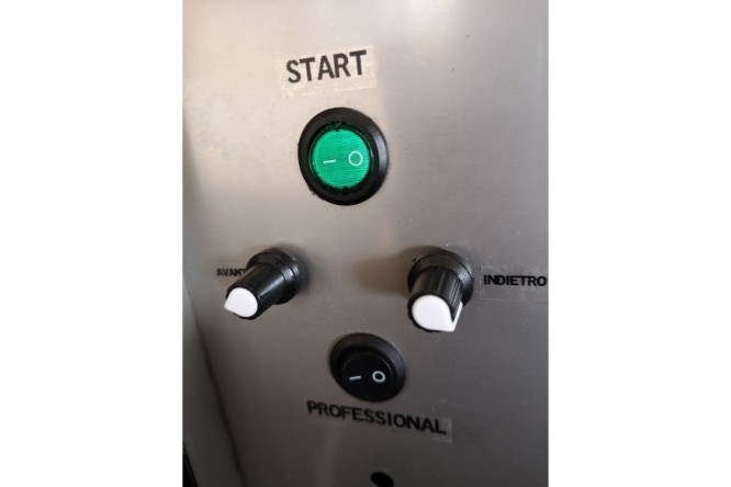 Professional Motorized Rolly Carp