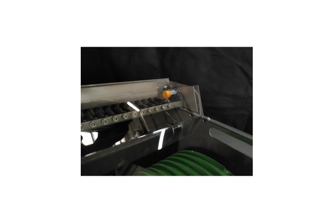 Rolly Carp Motorized Rolling Machine with Automatic Cutting STD