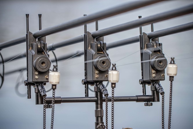 Solar Black-Lite Snag Bar 