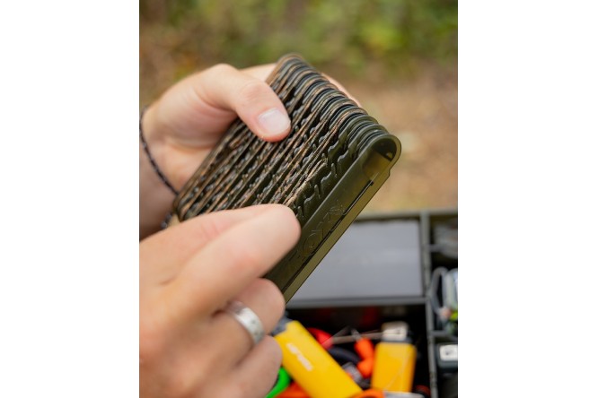 Fox Edges Leader Rack