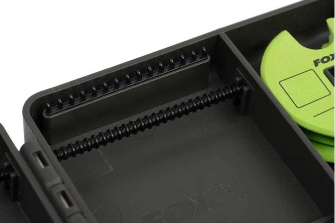 FOX EDGES™ LARGE RIG & DISC BOX