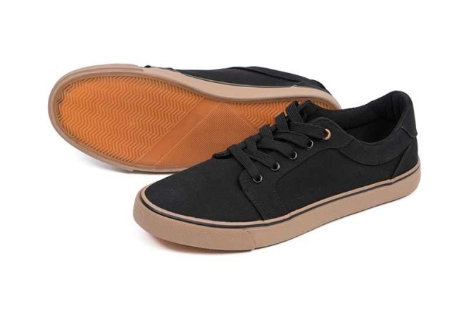 Fox Black Canvas Shoe
