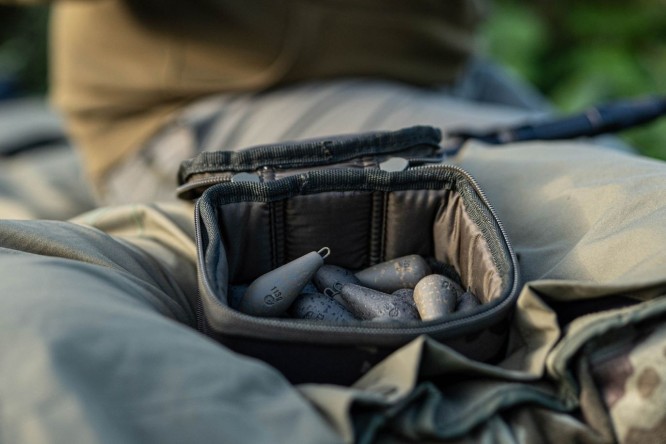 Korda  Compac 100 Tackle Pouch Dark Kamo