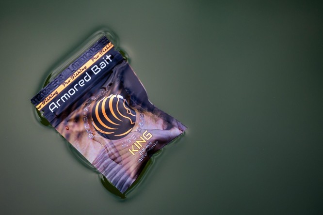 Armored Bait King 20 mm vegetable fiber boilies for shrimp and turtle control