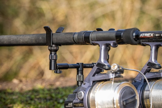 Solar Black Lite Pro-Loc 2 Rod Adjustable Front Buzzer Bar 