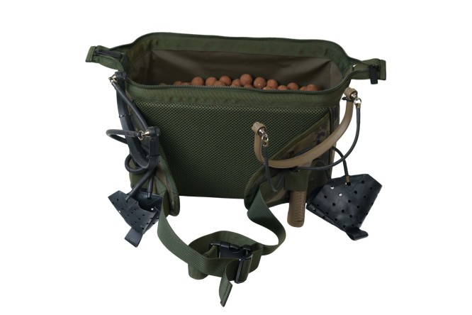 Solar worldwide Bait n Staker Pouch