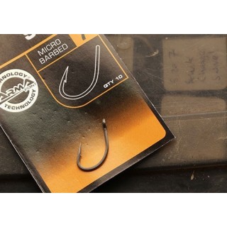 Fox Edges Curve Short