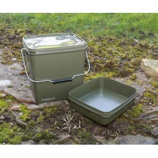 Trakker 13 Litre Olive Square Container 2